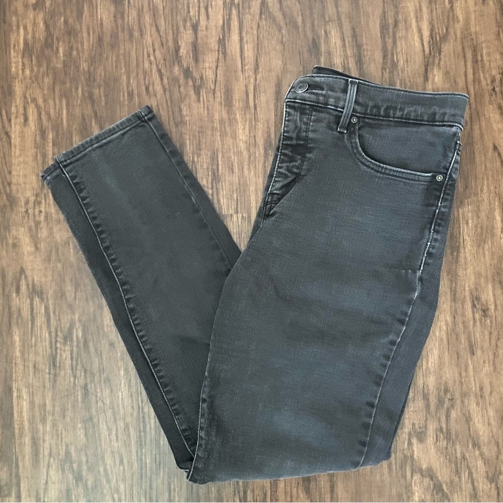 Levi’s 311 Shaping Skinny Jeans Women’s Size 31